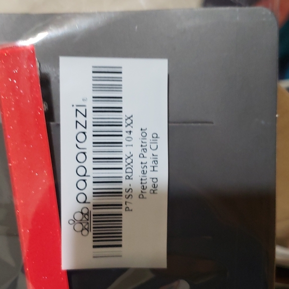 Red Hair Clip 1 Pc - Picture 2 of 2